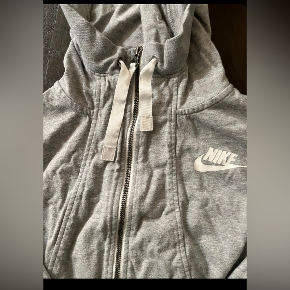 Nike zip up